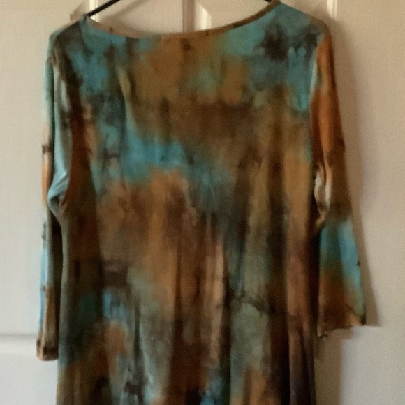 COIN 1004 Brand Asymmetrical long sleeved top, multi color, size L. - Picture 6 of 6